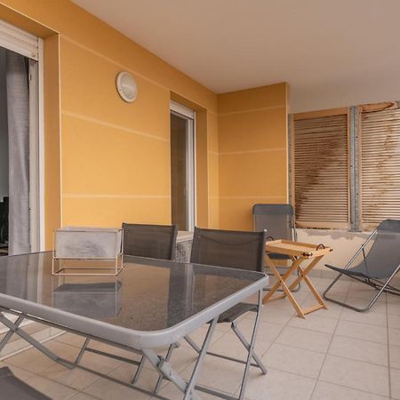Апартаменты Appt De Charme Avec Grand Balcon Proche Avignon Wifi Gratuit Монтё Экстерьер фото